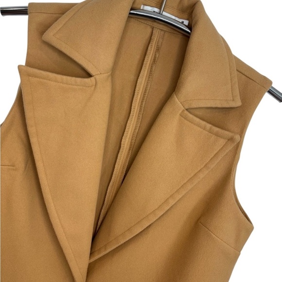 JustFab 100% Polyester Tan Long Sleeveless Waistcoat - Picture 2 of 10